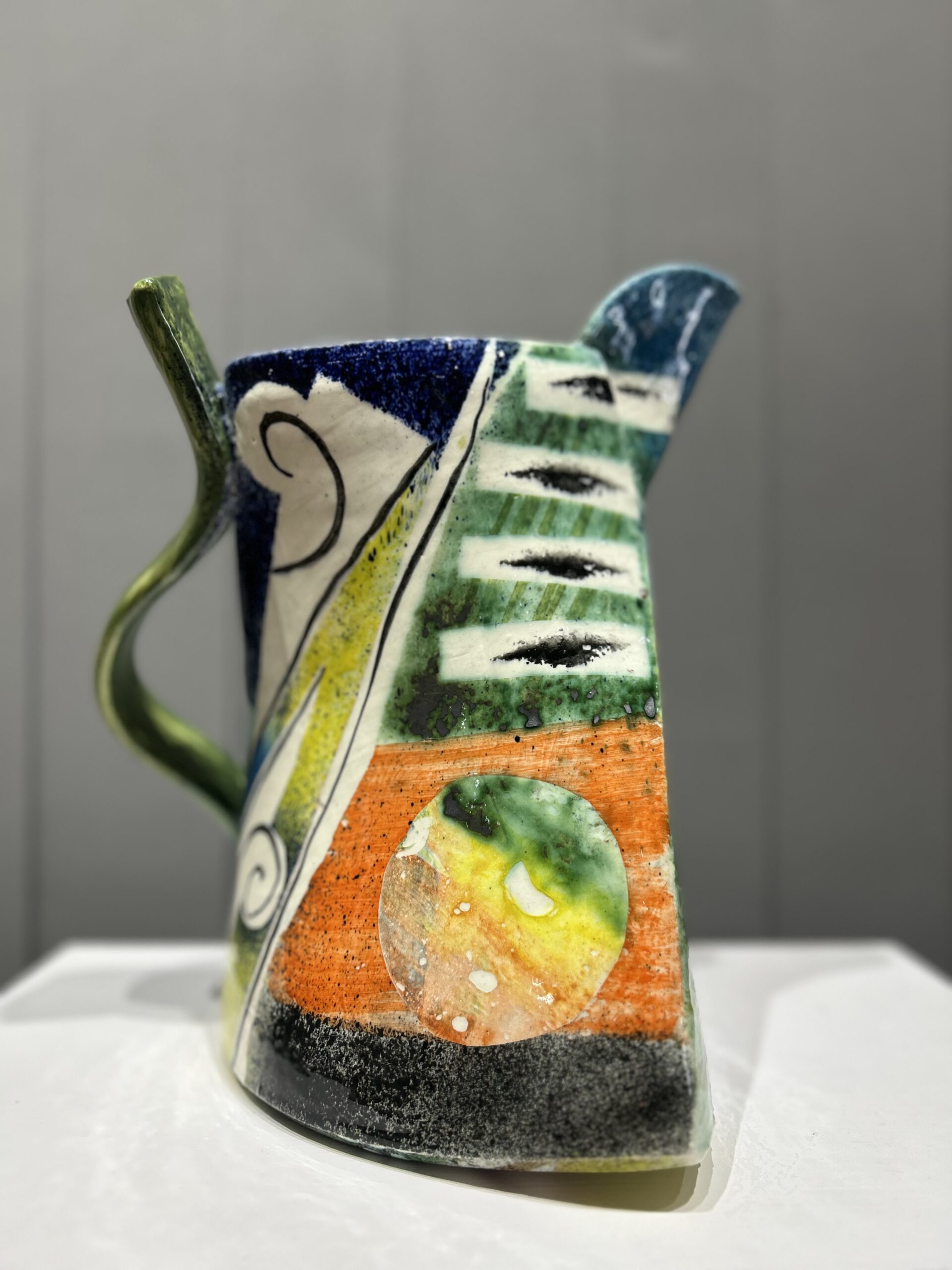 Two Sided Jug - Image 2